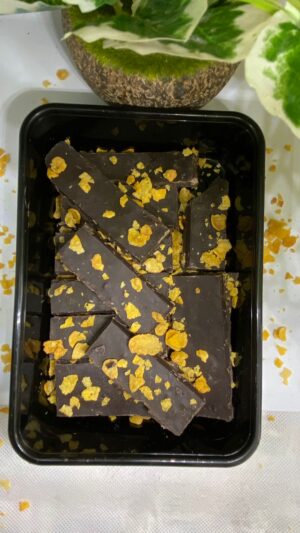 Dark crunch chocolate